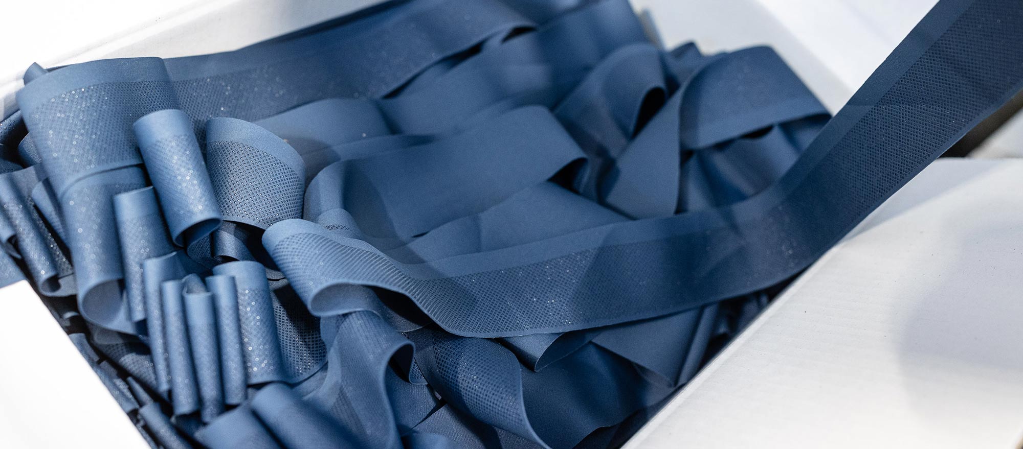 immagine confezionamento nastri MAB